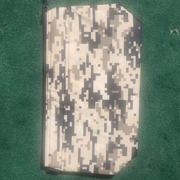 4 Thirty-one accessory bags - Picture 3 of 12